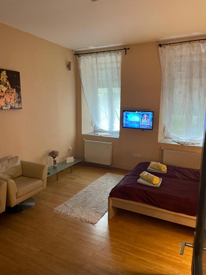 Budapest Clark Apartman ** Apartment Екстериор снимка